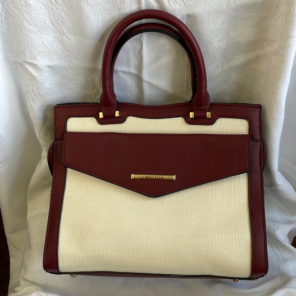 Mia K Collection purse